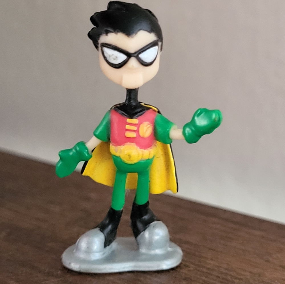 Mini Teen Titans Robin‎ DC Comics 1.5" Figure
